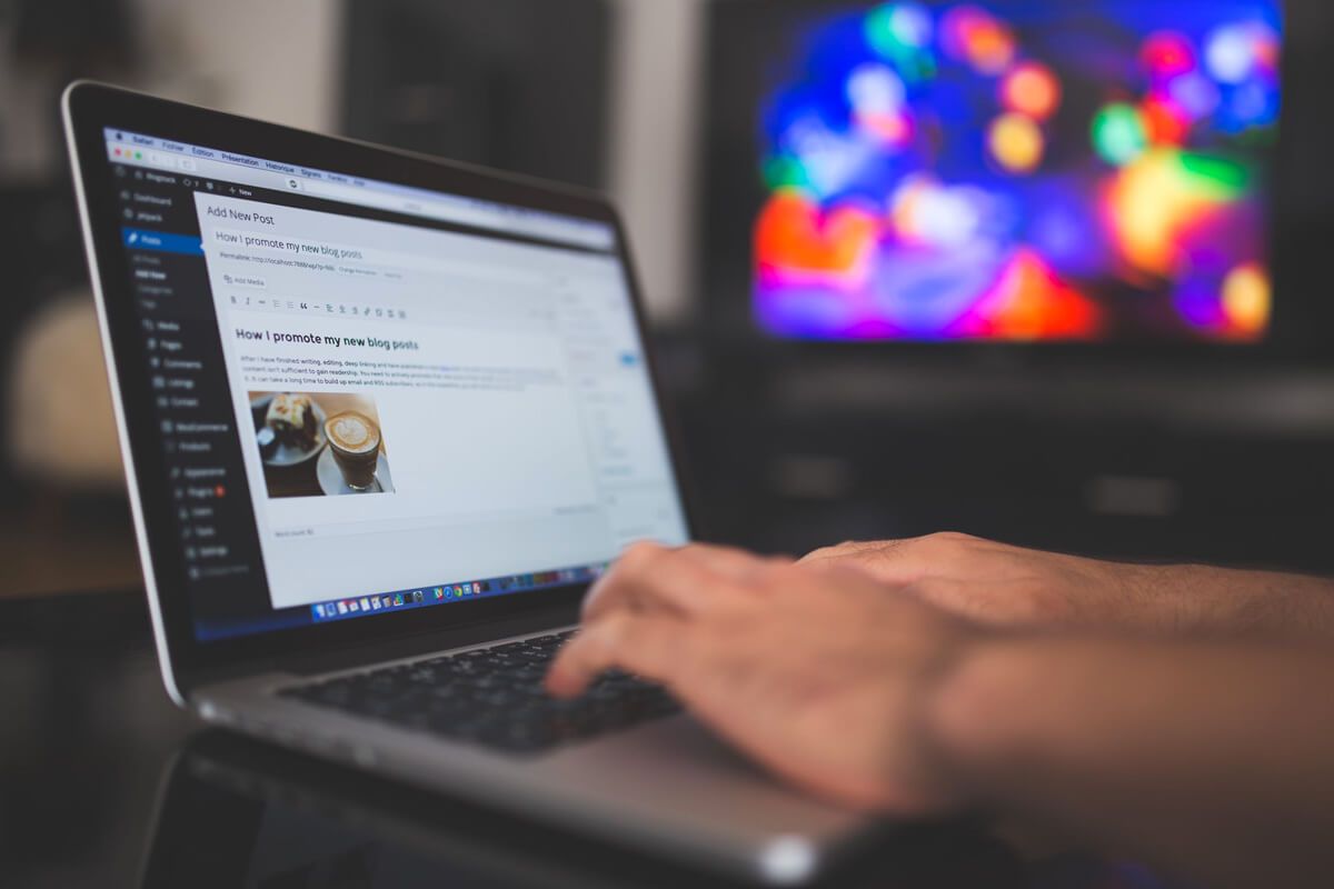 Blog Management with Synchronicity